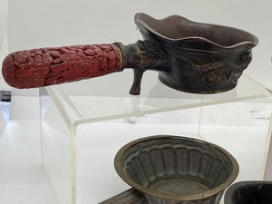 lot 33 image: (4) Chinese Irons w Different Handles