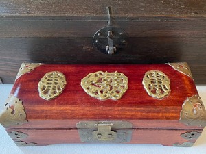 lot 49 image: Two Korean Boxes