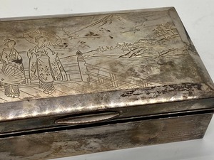 lot 67 image: Japanese Silver Silver Box w Signed Hand Drawn Lid