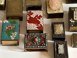lot 101 image: (14) Interesting Collection of Japanese Matchbook Holders