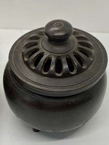lot 185 image: Two Vintage Incense Burners