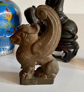 lot 111 image: Five Various Figurines