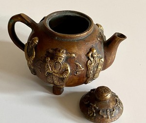 lot 105 image: Small Brass Teapot