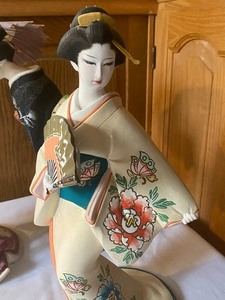 lot 248 image: Three Hakata Geisha