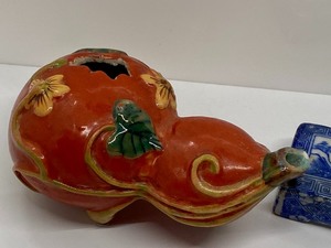 lot 243 image: Two Porcelain Water Droppers for Ink Stones