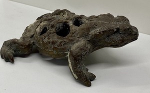 lot 233 image: Cast Iron Floral Frog