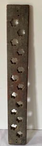 lot 322 image: Korean Antique Rice Cookie Rice Cake Press