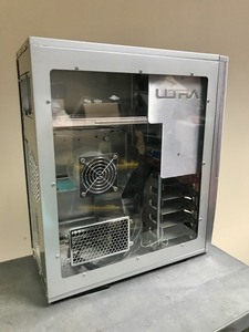 lot 10 image: Ultra - Tower Computer Case