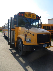 lot 3 image: FREIGHTLINER 77 PASSENGER SCHOOL BUS