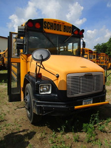 lot 12 image: FREIGHTLINER 77 PASSENGER SCHOOL BUS