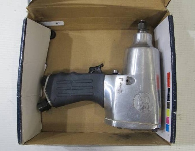 lot 539 image: Campbell-Hausfeld 12 In Impact Wrench TL0502