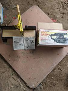 lot 281 image: Stanley Miter Box and Saw and Craftsman Belt Sander