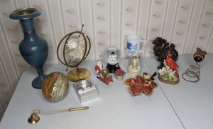 lot 72 image: Lot of Mixed Home Dcor