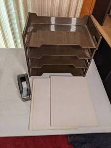 lot 46 image: Lot of Office Supplies, Folders, Filing Trays, & Tape Dispenser