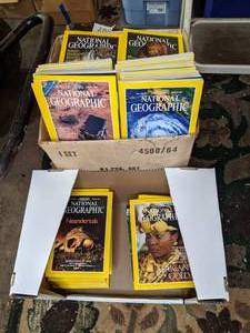 lot 268 image: A Whole Lot of Vintage National Geographic Magazines