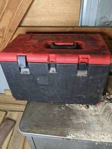 lot 322 image: Jonsered Chainsaw Box with Blade Protector