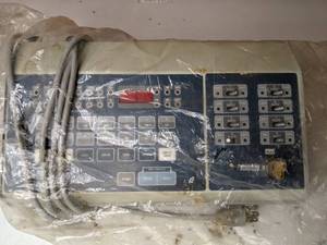 lot 259 image: Vintage Leviton Intermediate Programmable Controller #6244