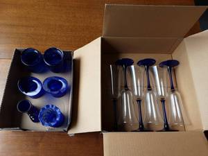 Blue Stemware & Glassware