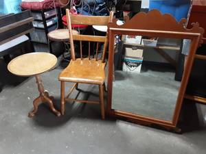 Vintage Chair & Claw Foot Side Table & Mirror