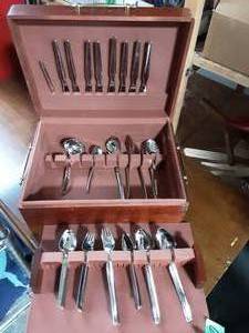 Coreling Set (Germany) Flatware Service For 8 With Chest