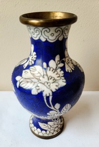lot 38 image: Two Cloisonn Vases