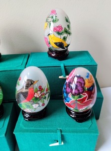 lot 60 image: Painted Blown Glass Eggs