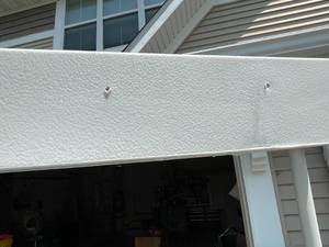 lot 241 image: Keter 5 Shelf Plastic Garage Storage Shelf
