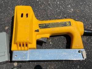 lot 254 image: 3 Staple Guns and Staples