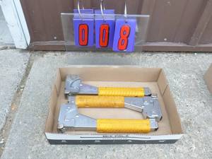 Qty of 3 hammer staplers. Look lightly used. Untested. As shown.