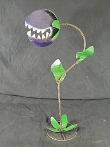 New Large Handmade Recycled Metal Venus Flytrap Plant Flower