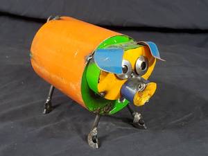 New Handmade Recycled Metal Garden Art Pig