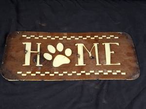 New Handmade Recycled Metal Home Paw Print Sign