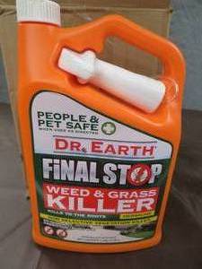 lot 21 image: 4 GALLONS DR EARTH FINAL STOP WEED AND GRASS KILLER (NEW)
