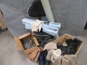 lot 54 image: MISC LOT OF THIS AND THAT