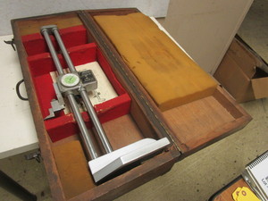 MITUTOYO  DIGIT HEIGHT GAGE, SERIES 192