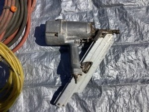 Framing Nailer, Hoses and Nails