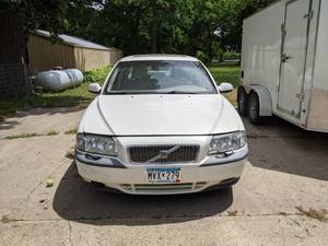 2001 Volvo 4-Door S80