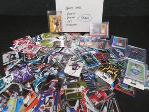 lot 39 image: SPORTS CARDS