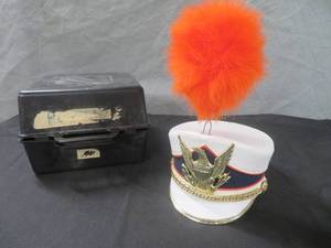 lot 96 image: VINTAGE MARCHING BAND HAT
