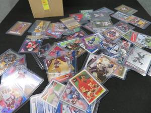lot 74 image: TRADING CARDS