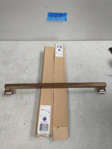 lot 187 image: 2 HICKORY HARDWARE Studio Collection 18 in. Center-to-Center Veneti Bronze Appliance Pull