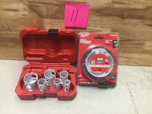 3-12 in. HOLE DOZER Bi-Metal Hole Saw with 38 in. Arbor and Pilot Bit by Milwaukee