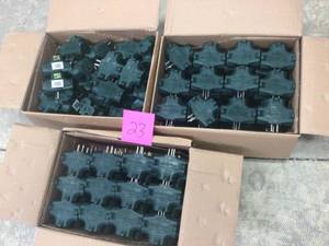 T-shape 3-Outlet Wall Plugs