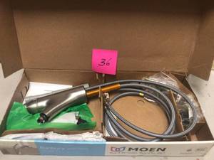 Banbury Single-Handle Pull-Out Sprayer Kitchen Faucet with Power Clean in Spot Resist Stainless by MOEN