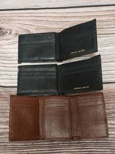 lot 61 image: Billfolds