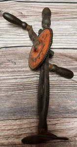 lot 85 image: Antique Hand Drills