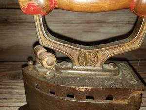 lot 122 image: Antique old Irons