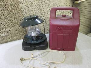 lot 10 image: (F-0) Coleman Propane Lantern Case...