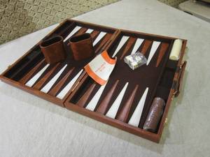 lot 43 image: (BS) Portable Backgammon Game...