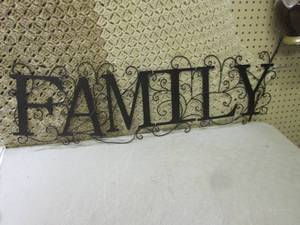 lot 46 image: (B-1) Metal FAMILY Wall Decor 37 1...